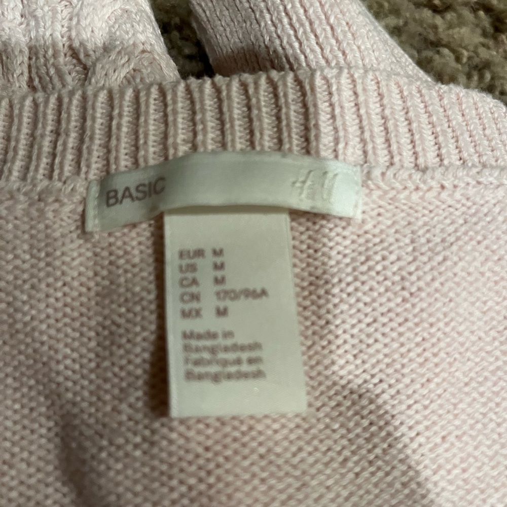 H&M size M. Light pink